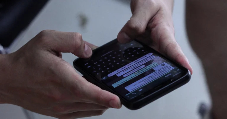 해커들, 새로운 피싱 캠페인에서 왓츠앱을 악용