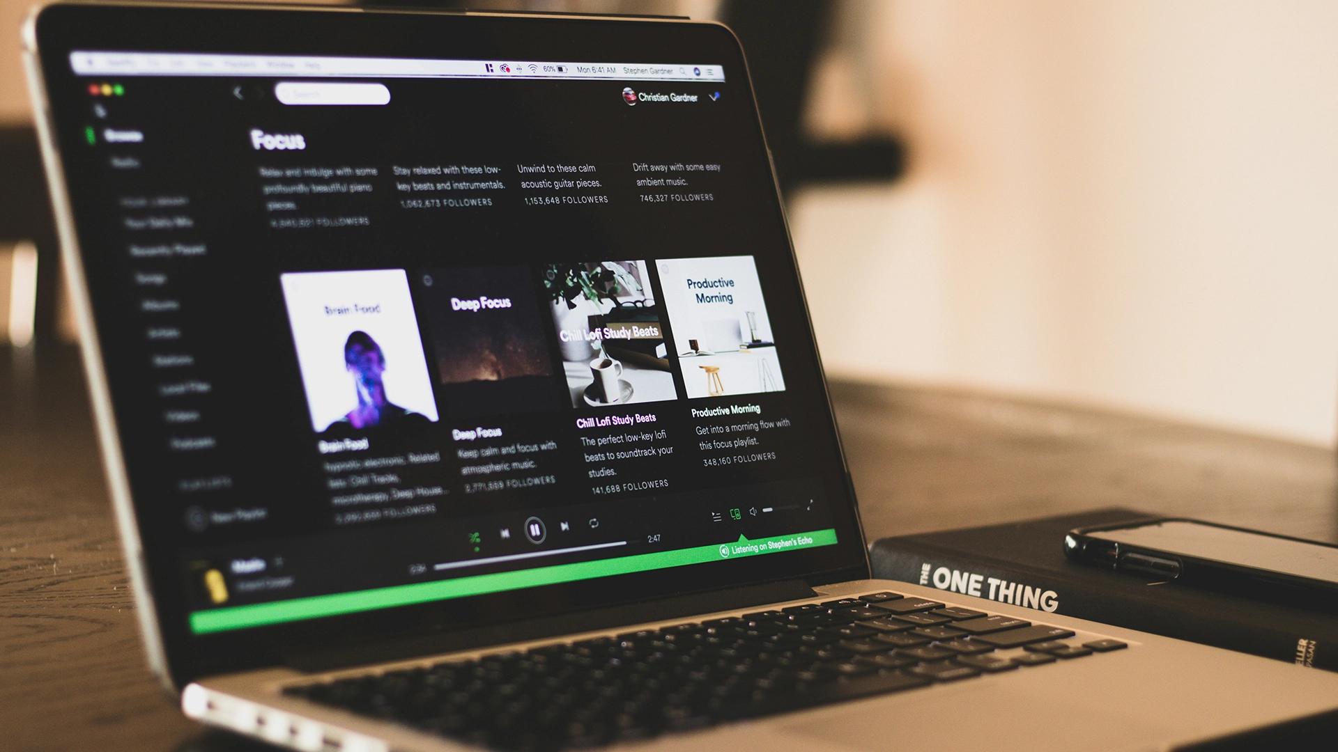 Spotify, 사망한 아티스트들의 이름으로 허락 없이 AI가 생성한 음악을 공개