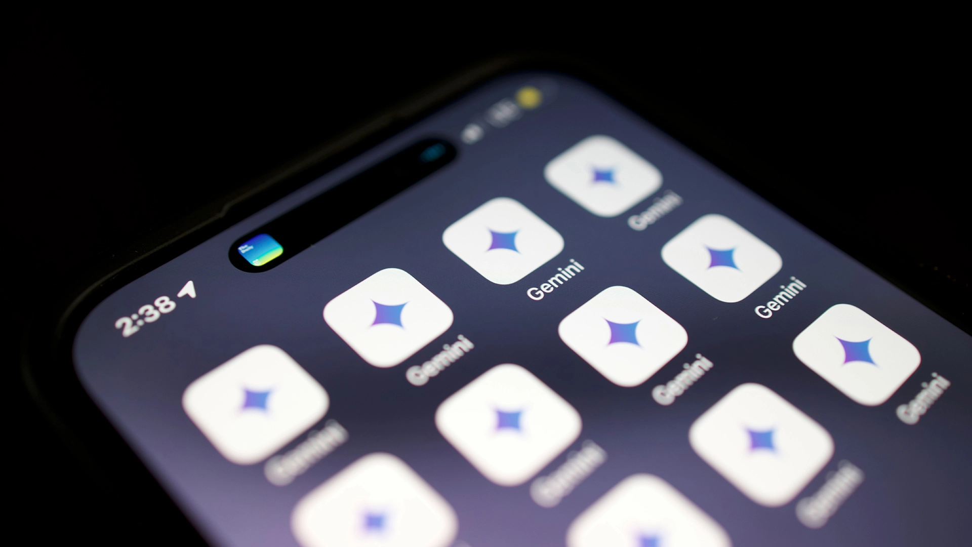 젬니니 AI, 프로그래밍 대회에서 세계 최고의 코더들과 맞먹는 성적을 내다